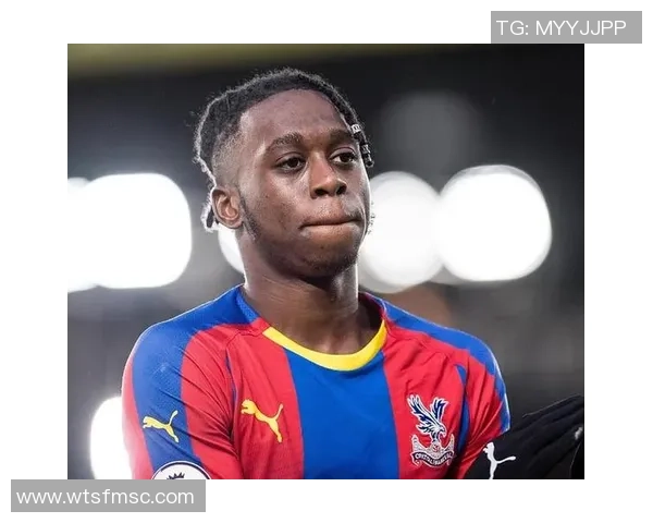 疫情影响下的足球员生活与职业挑战分析